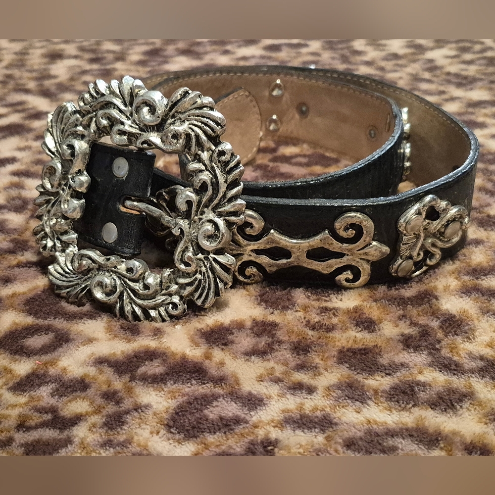 Leatherock Vintage Women's Black Leather Belt w Silver Designs EUC
